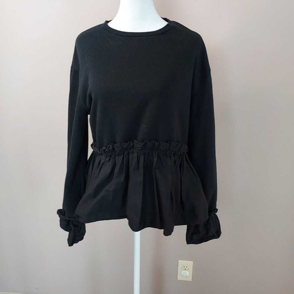 Zara Black Contrast Knit Ruffle Peplum Hem Top Size Med